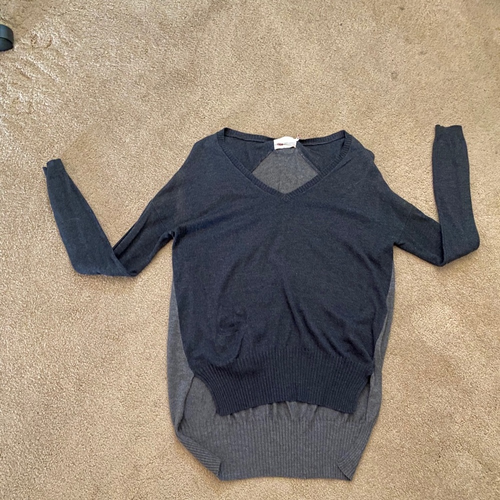 YOON Two-Tone Gray Sweater. Sz S
